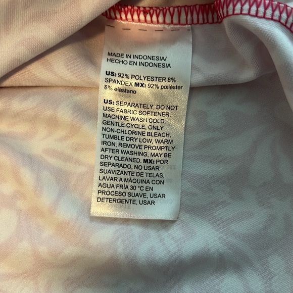 Chico's Coral and White Leaf Print Top, Size Large - Picture 5 of 7